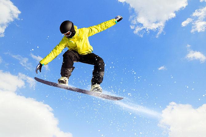 Pebax材料：在滑雪板等冬季運動裝備領域的特性